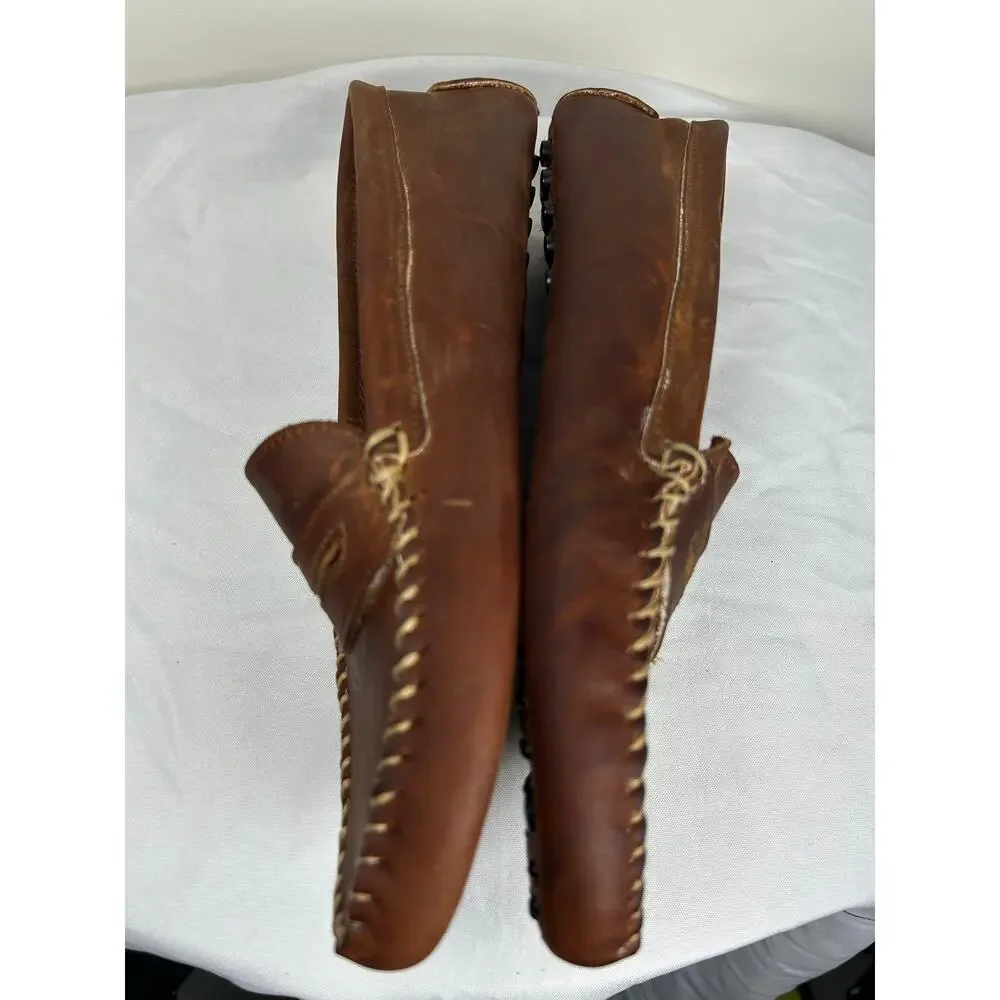 Minnetonka Venetian Tread brown Loafer women’s size 10 S but it fit size 9